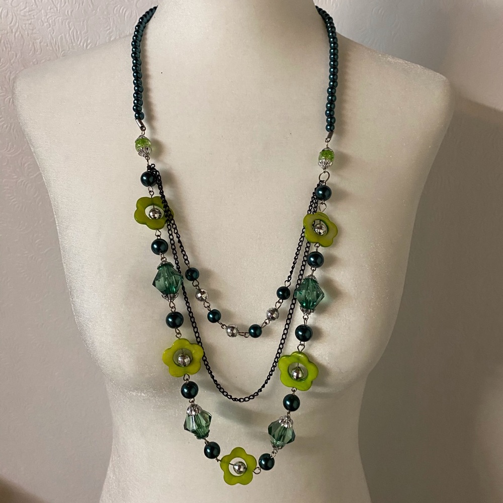 Necklace 🌺
